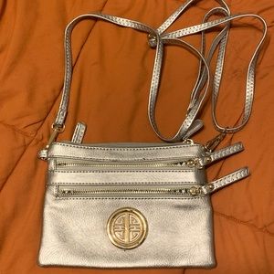 Purse Handbag Silver Women Two Zippers Super Cute Great Condition Crossbody